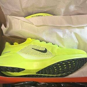 Nike Zoom Running Shoe - Volt Yellow Pegasus 41